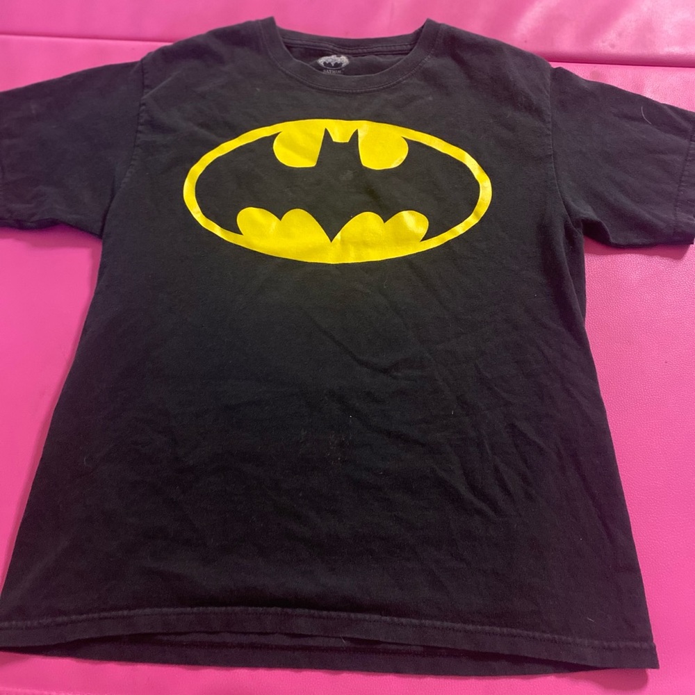 Women’s medium black Batman shirt